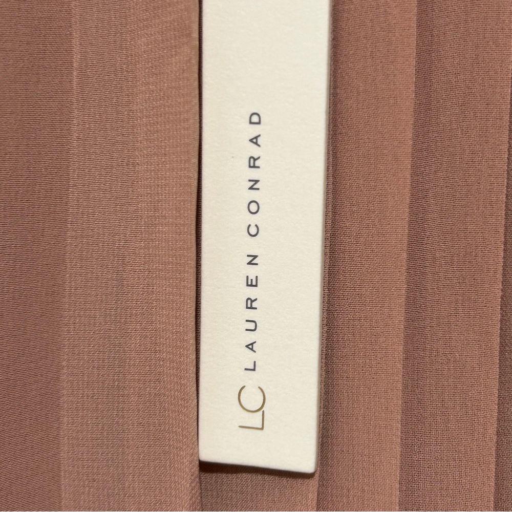 LC Lauren Conrad NWT women’s size 12 midi sleeveless Tan pinkish pleated Dress - Picture 7 of 10